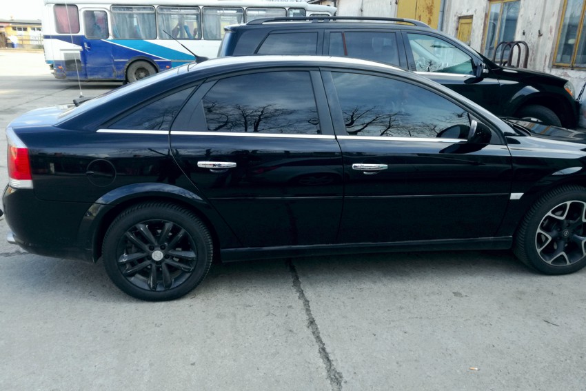 opel foliowanie szyb